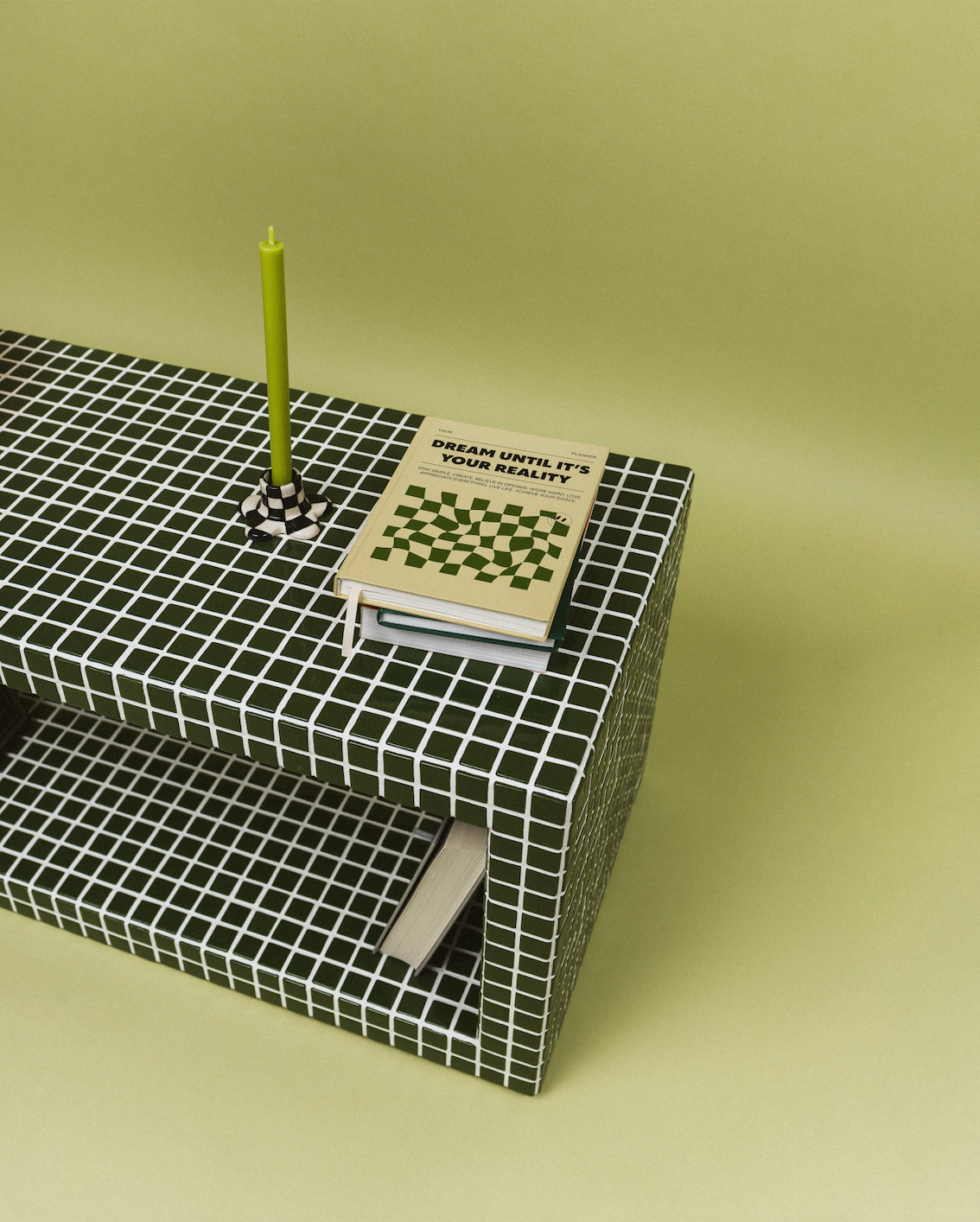 Flat TV Table. Tile 2.5 cm