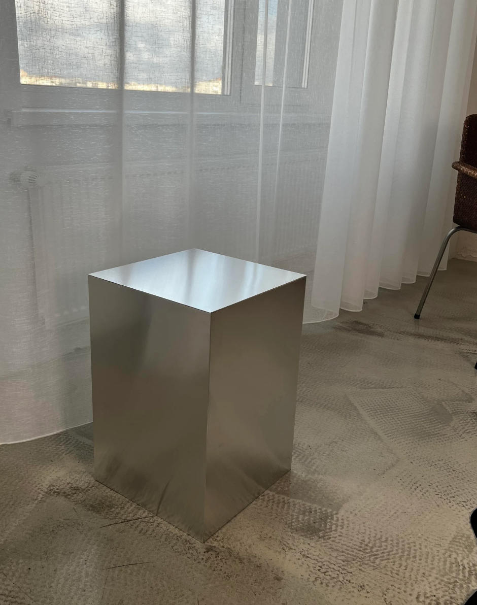 Personal price for two metal side tables. Size 20x12x12 inches
