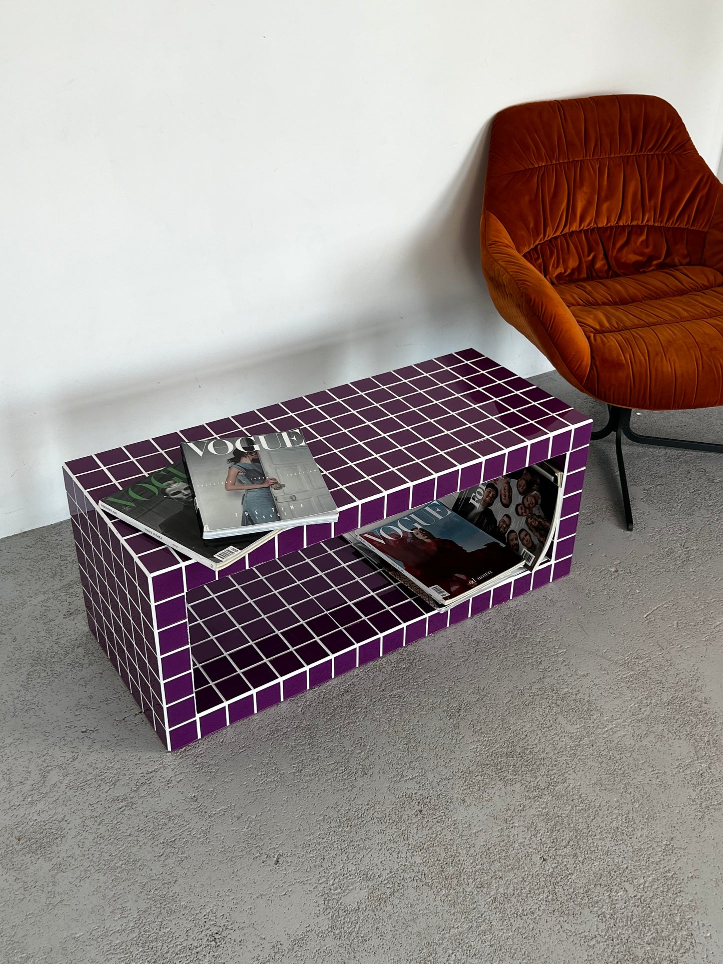 Flat TV Table. Tile 5cm