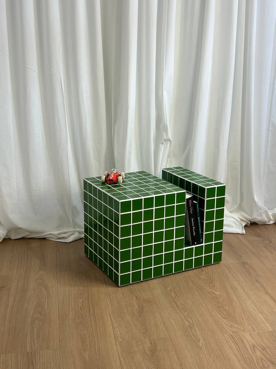 Cube Shelf Big Size. Tile 5 cm